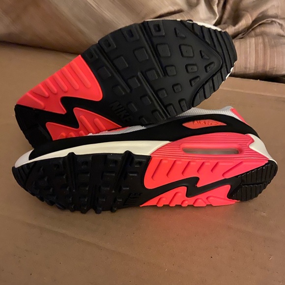 Nike Air Max 90 Premium Tape QS Size Men’s 8.5 NEW - Picture 6 of 8